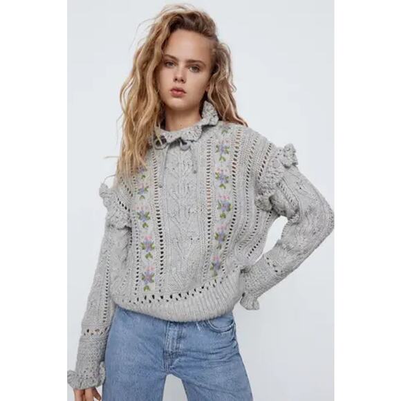 Zara Sweaters - Zara Embroidered Floral Oversized Knit Pullover Sweater Gray Women's Size Small